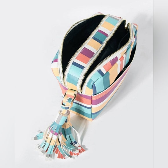 Fable Stripe Lundy- Island Camera Bag - Picture 4 of 5